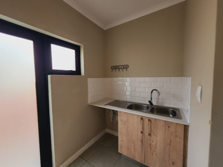 3 Bedroom Property for Sale in De Land Estate North West